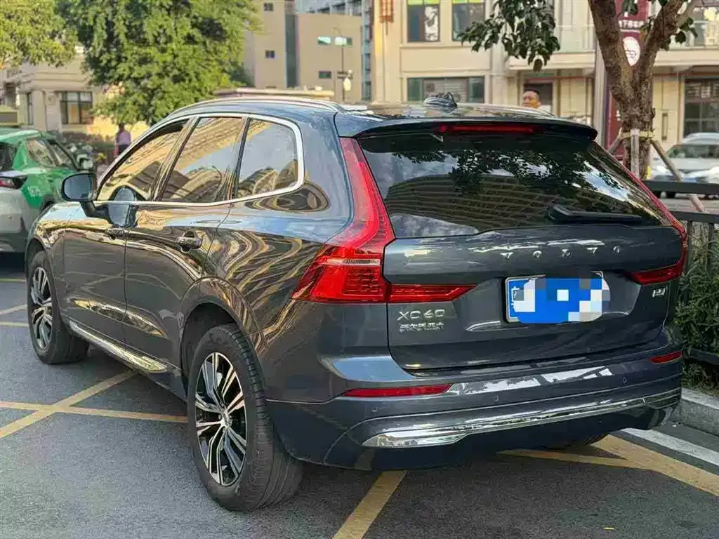 Volvo XC60 2021 из CN, фото 6