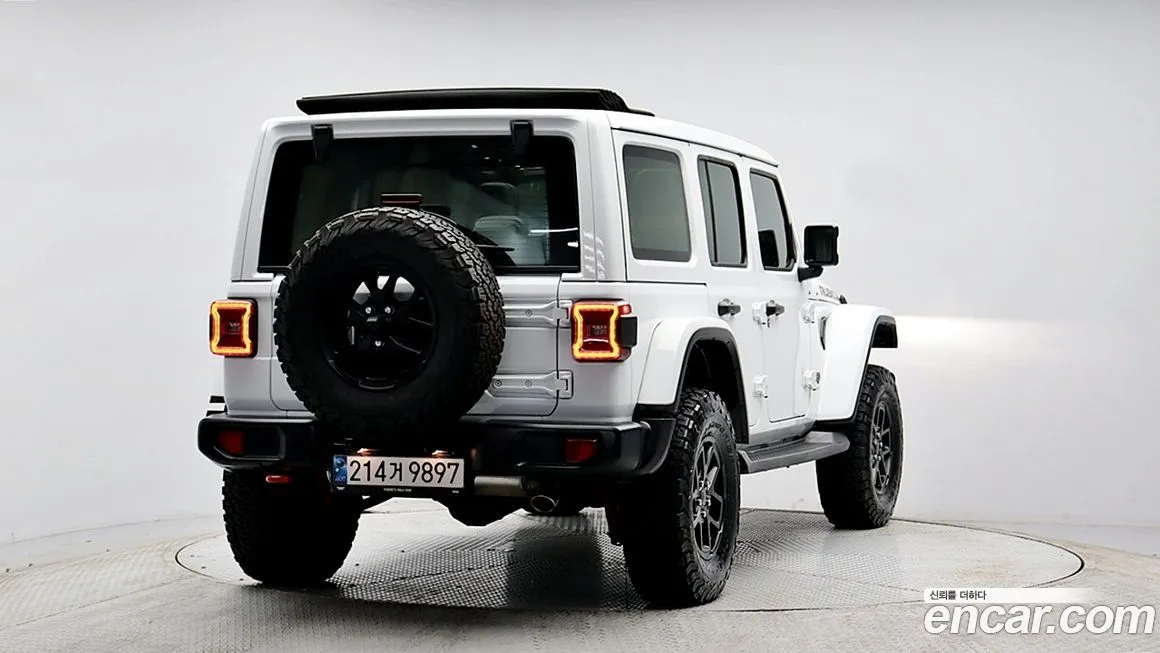 Jeep Wrangler 2025 из KR, фото 2