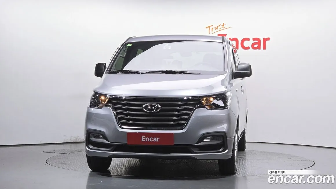 Hyundai Starex 2021 из KR, фото 3