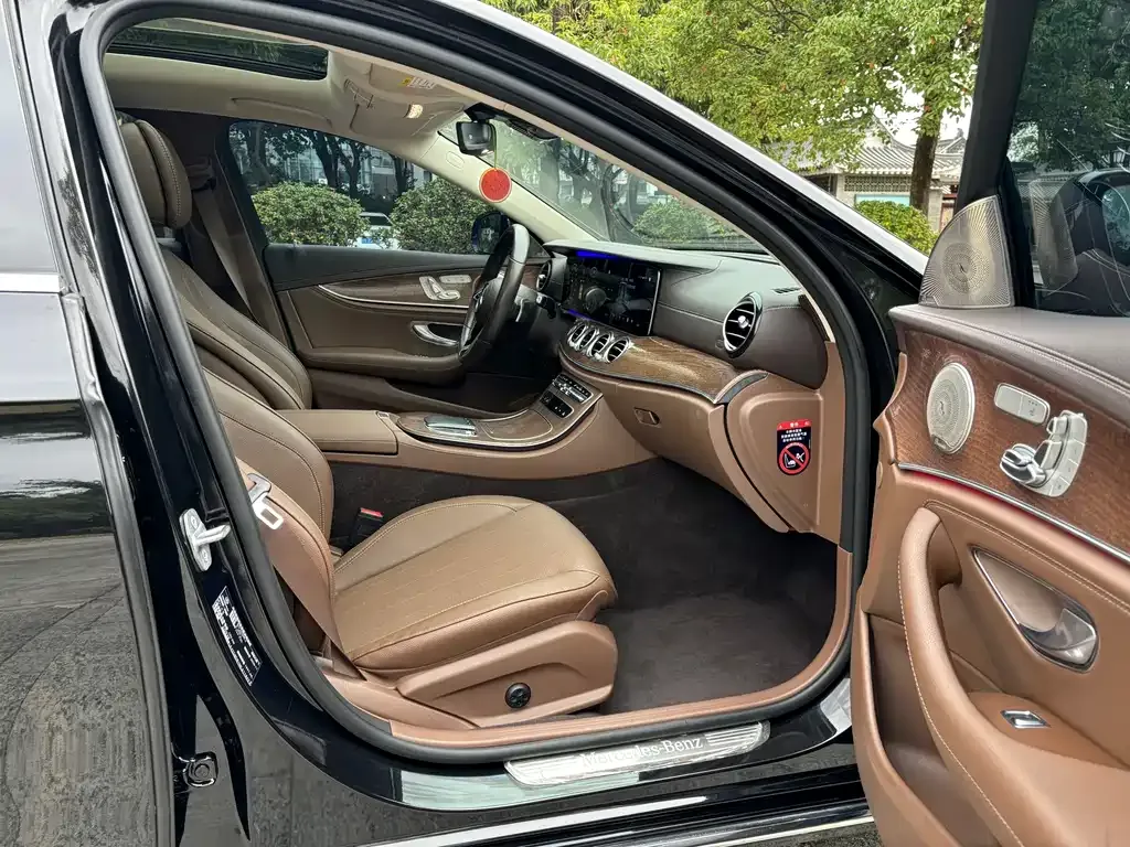 Mercedes-Benz E-Class 2021 из CN, фото 8