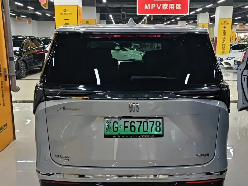 Buick GL8 Hybrid 2024 из CN, фото 4