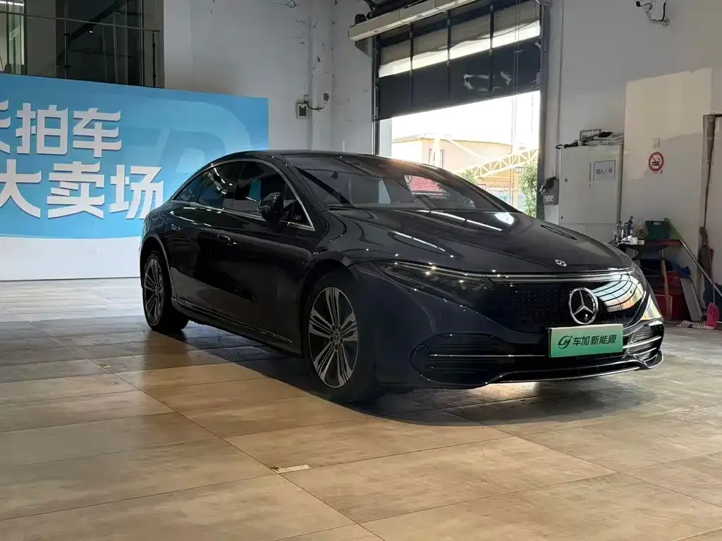 Mercedes-Benz EQS 2023 из CN, фото 3