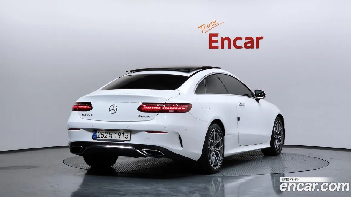 Mercedes-Benz E-Class 2023 из KR, фото 2