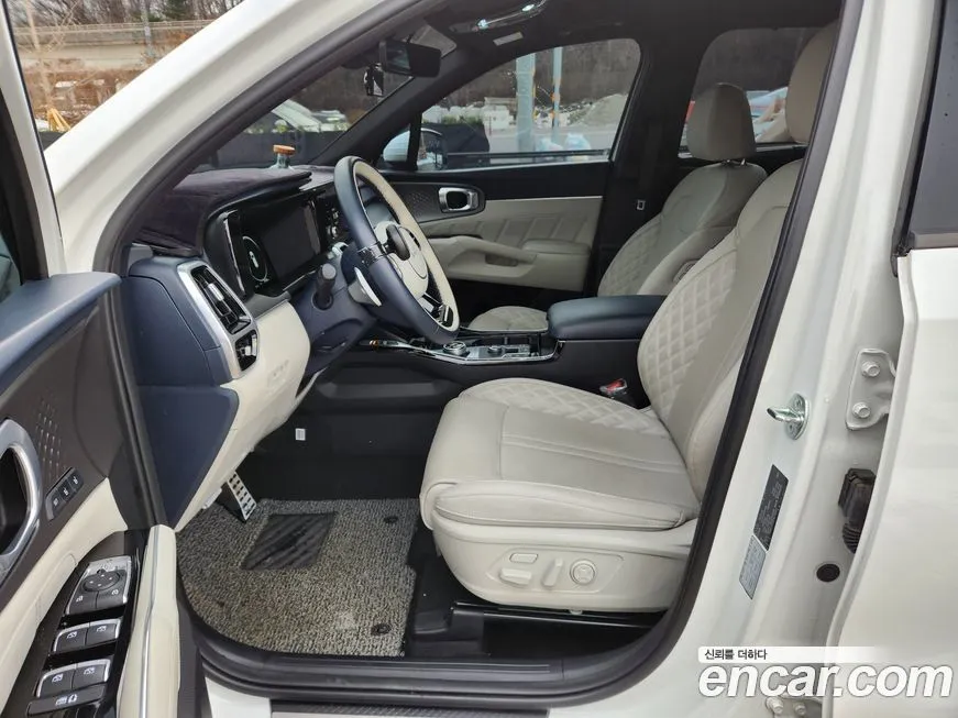 Kia Sorento — фото 4