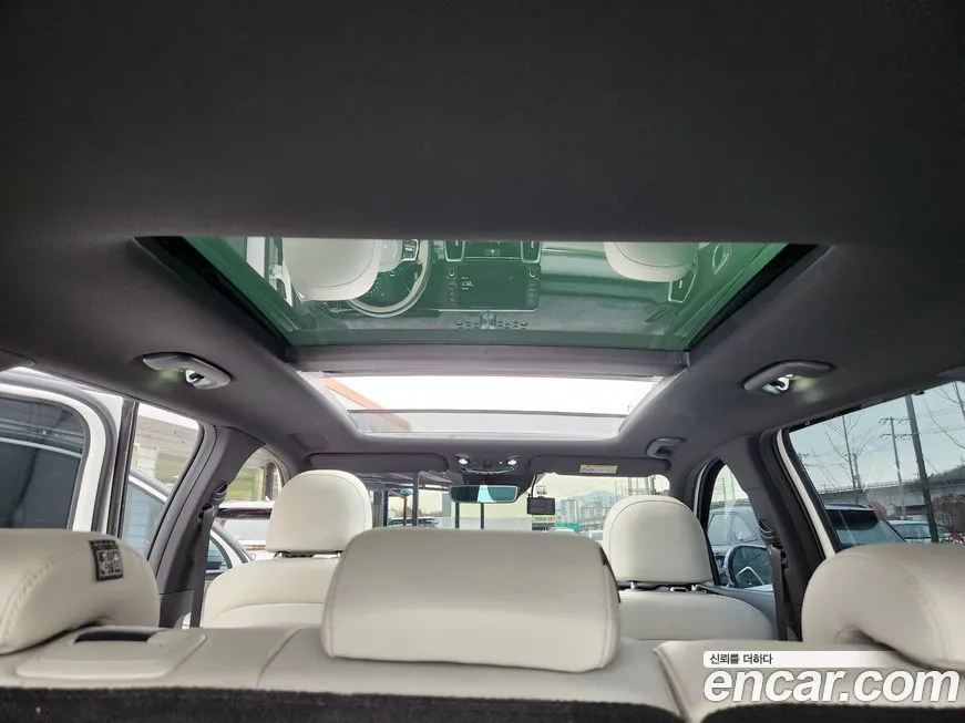 Kia Sorento — фото 8
