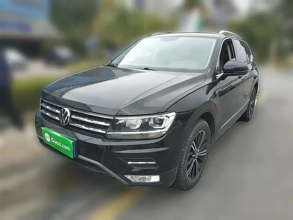 Volkswagen Tiguan L 2021 из CN, фото 1