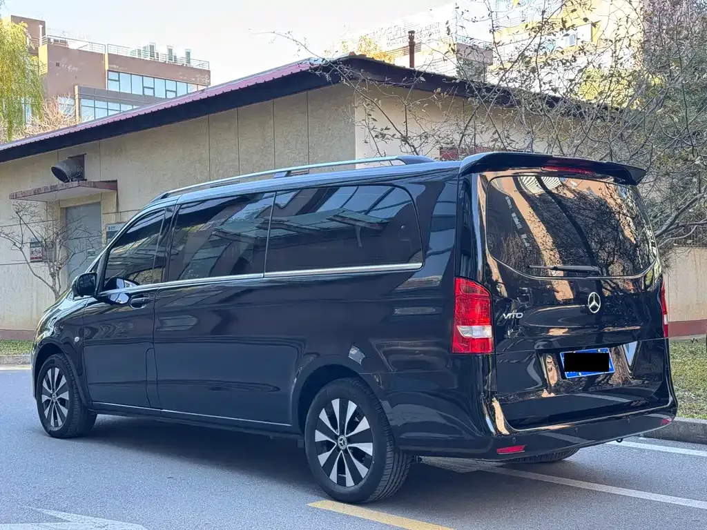 Mercedes-Benz Vito 2023 из CN, фото 5