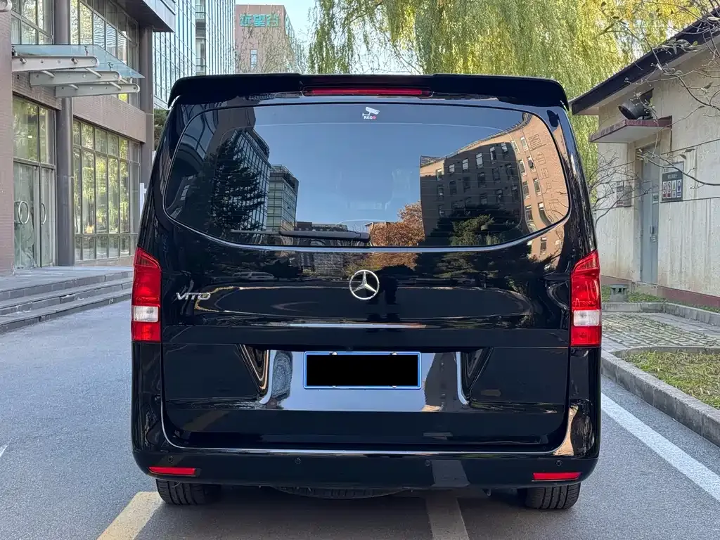 Mercedes-Benz Vito 2023 из CN, фото 6