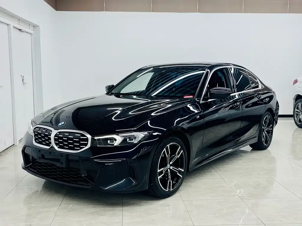 BMW 3 Series — фото 1
