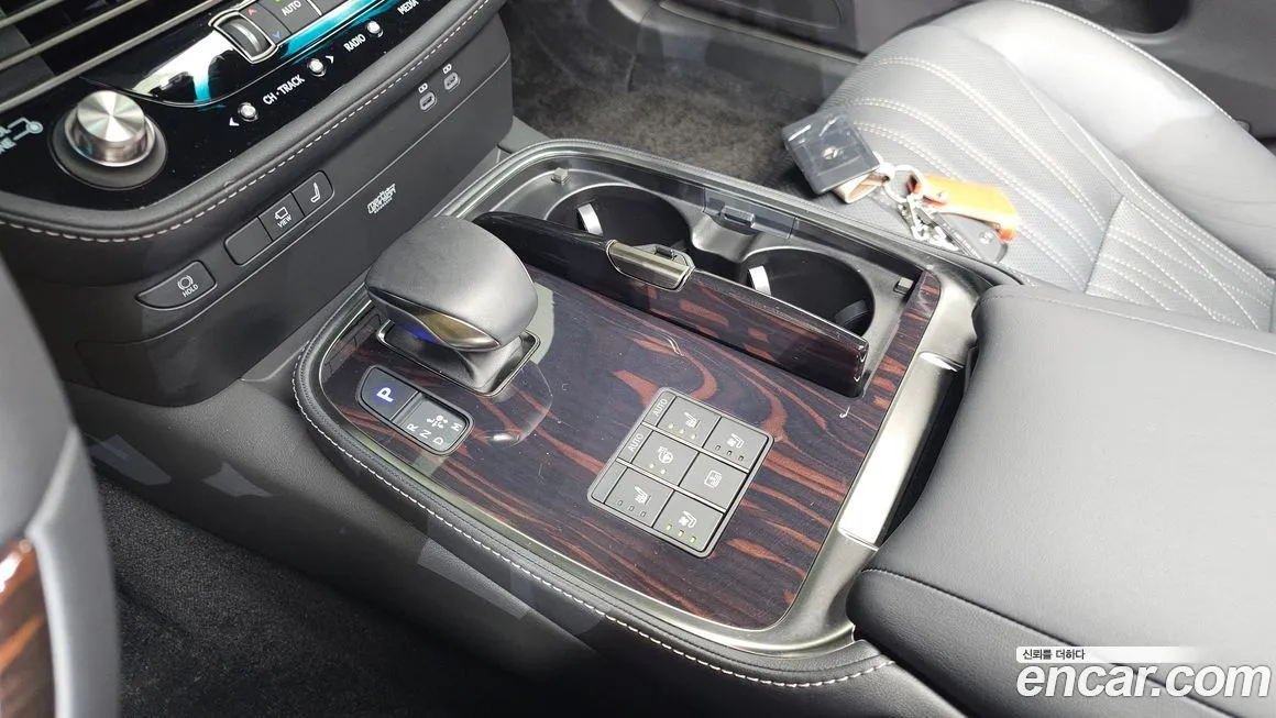 Lexus LS 2023 из KR, фото 9