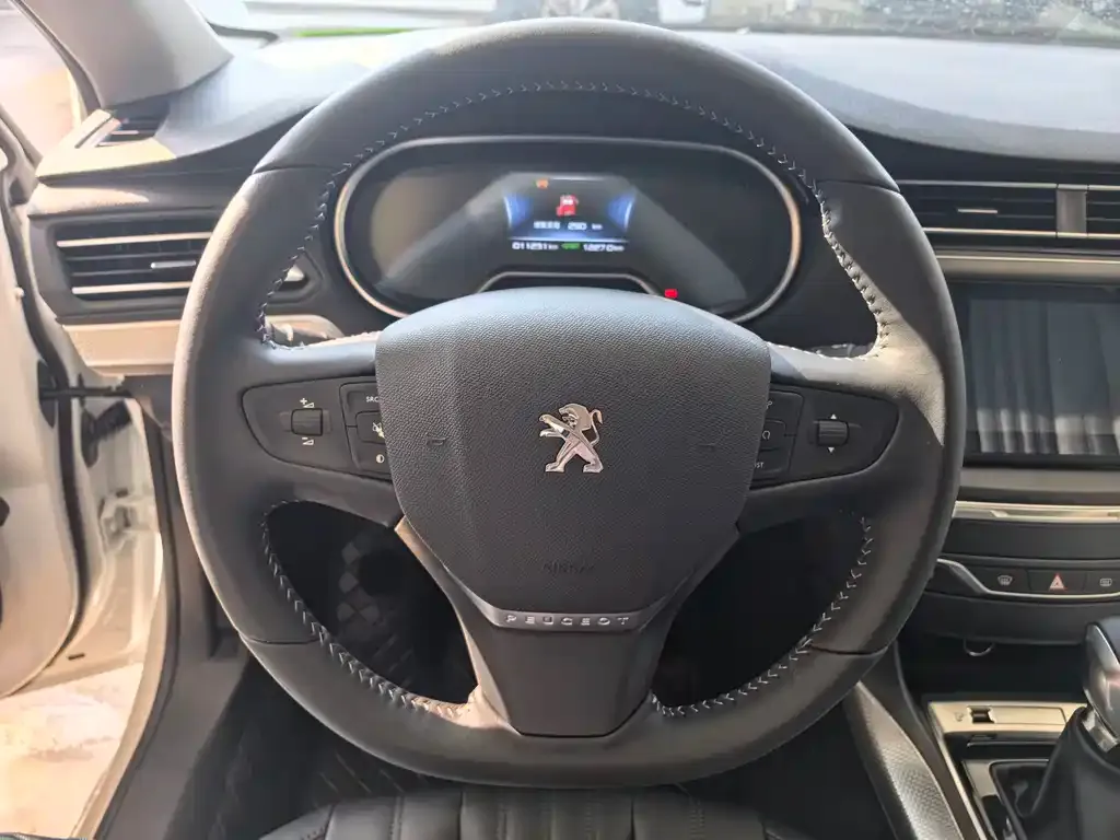 Peugeot 408 2025 из CN, фото 6