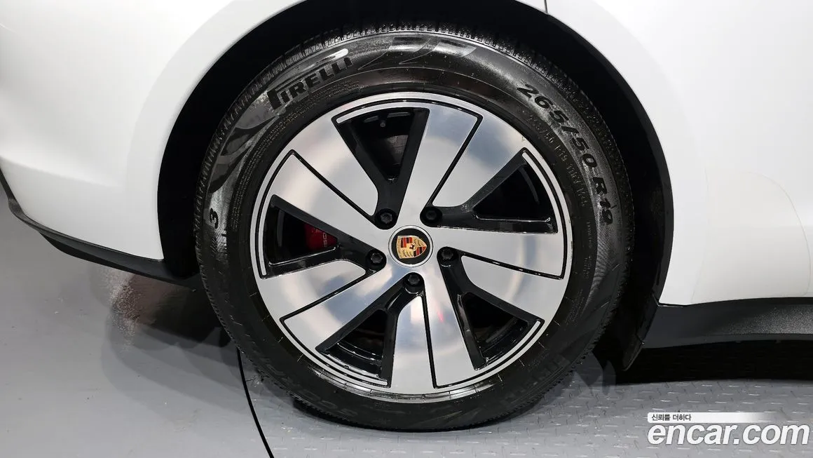 Porsche Taycan 2021 из KR, фото 5
