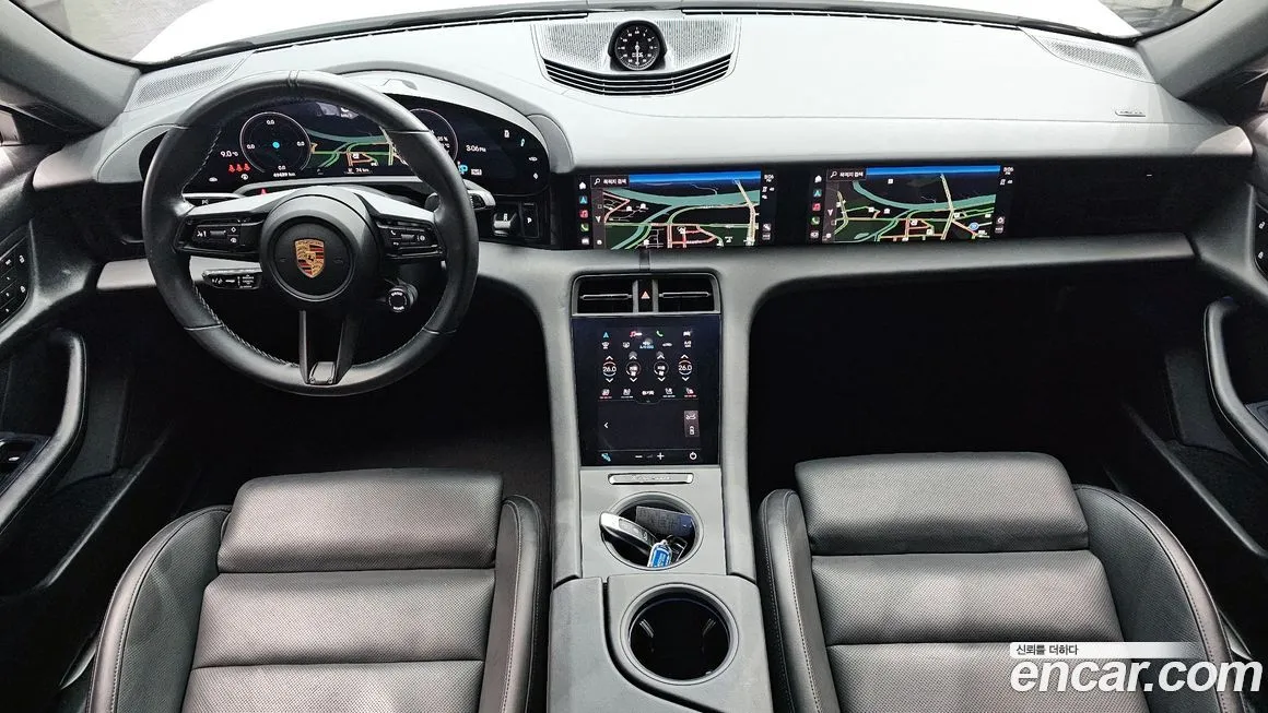 Porsche Taycan 2021 из KR, фото 7