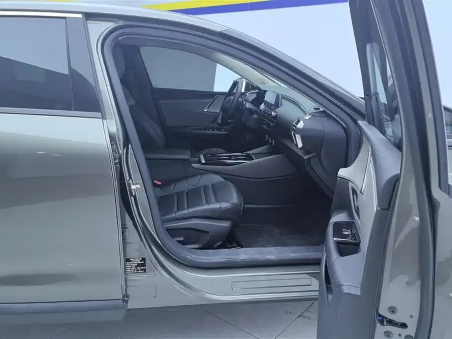 Citroen C5 X 2022 из CN, фото 8