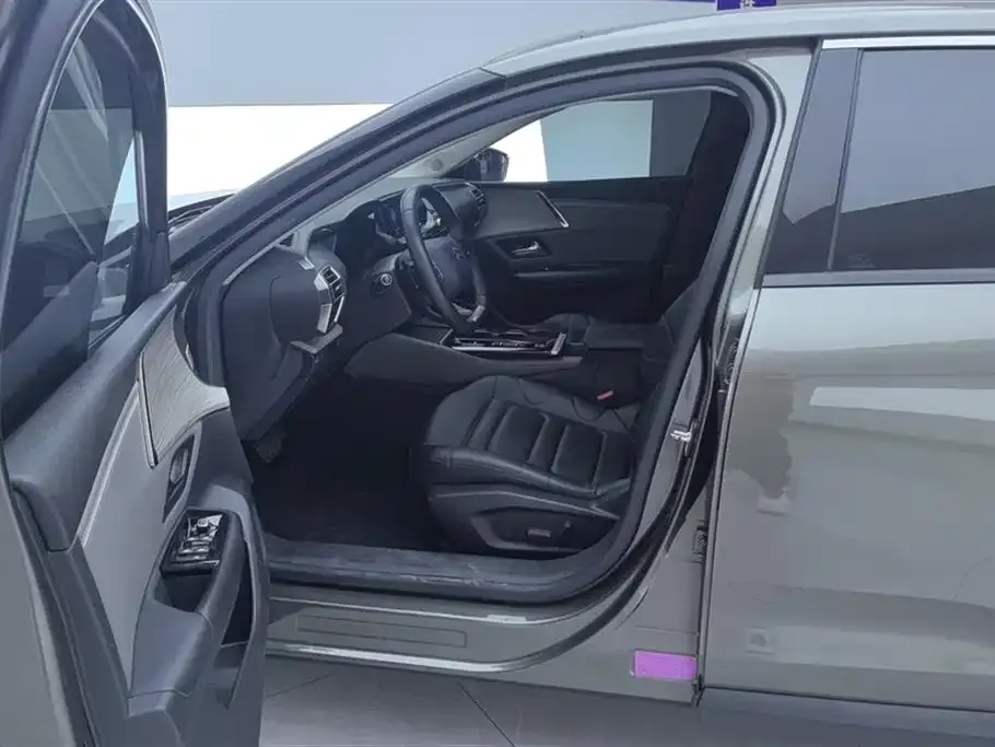 Citroen C5 X 2022 из CN, фото 9