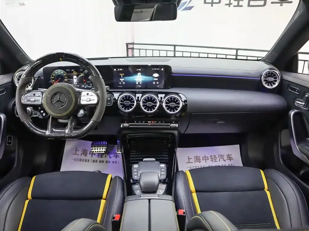 Mercedes-Benz CLA AMG — фото 9
