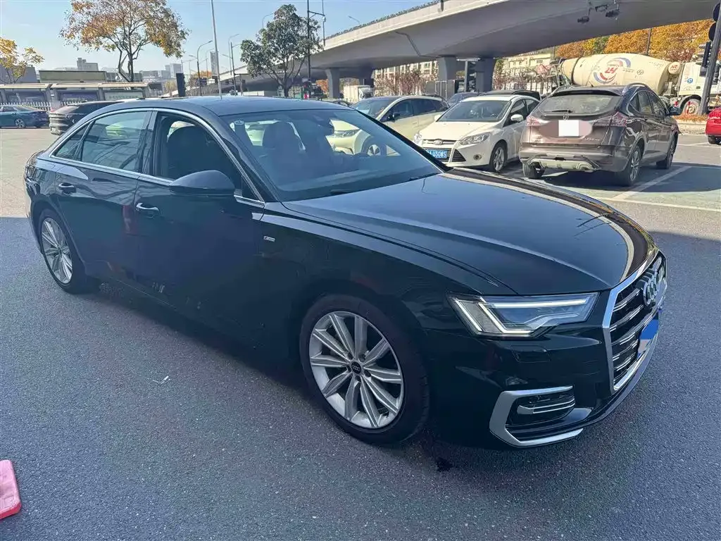 Audi A6L 2024 из CN, фото 1