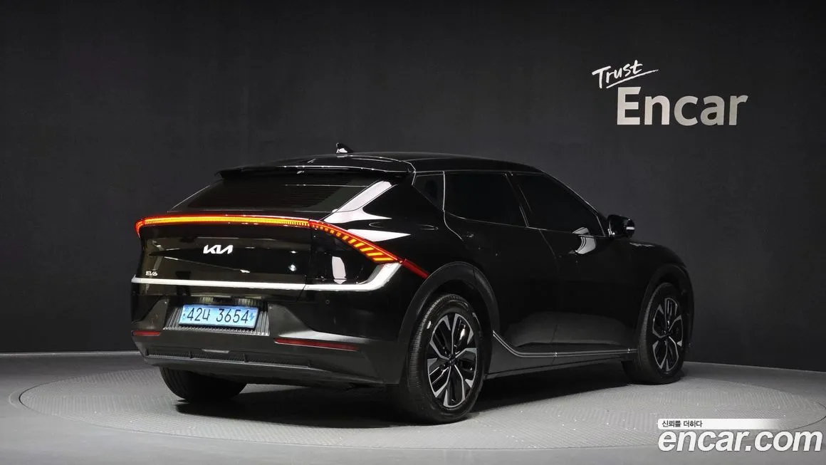 Kia EV6 — фото 2