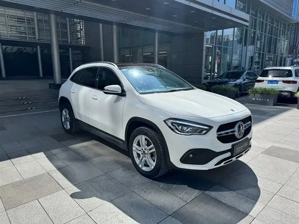 Mercedes-Benz GLA 2023 из CN, фото 3