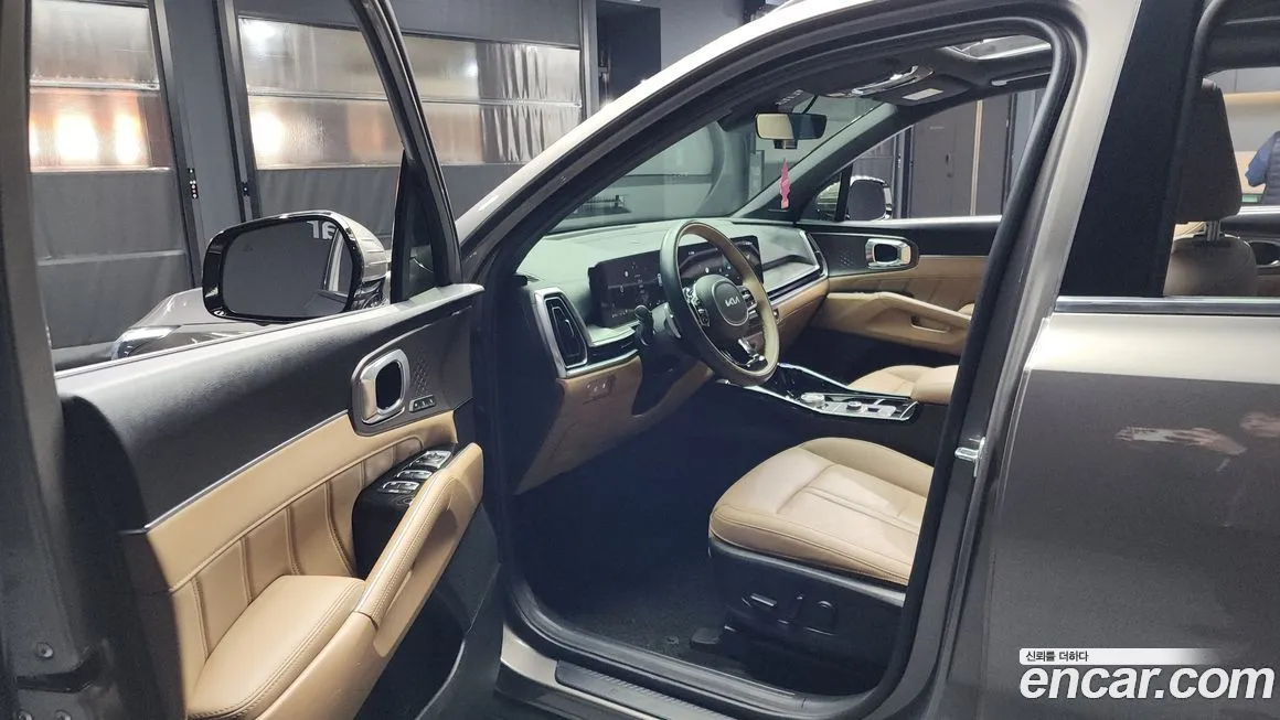 Kia Sorento — фото 10