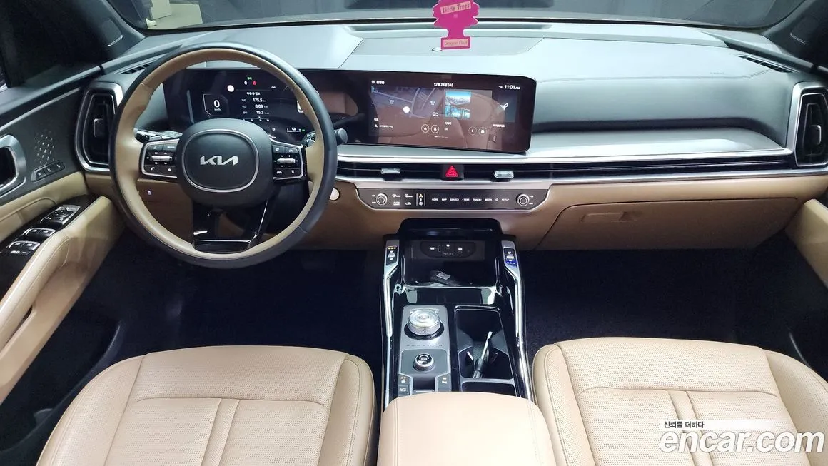 Kia Sorento — фото 7