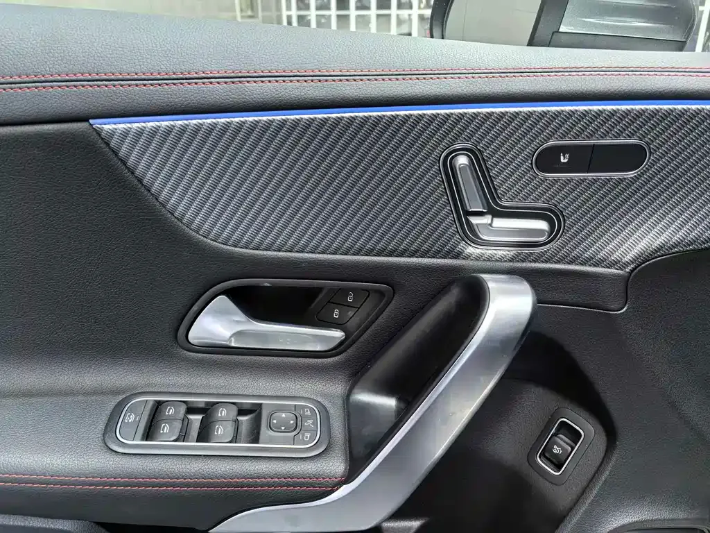 Mercedes-Benz A-Class 2025 из CN, фото 9