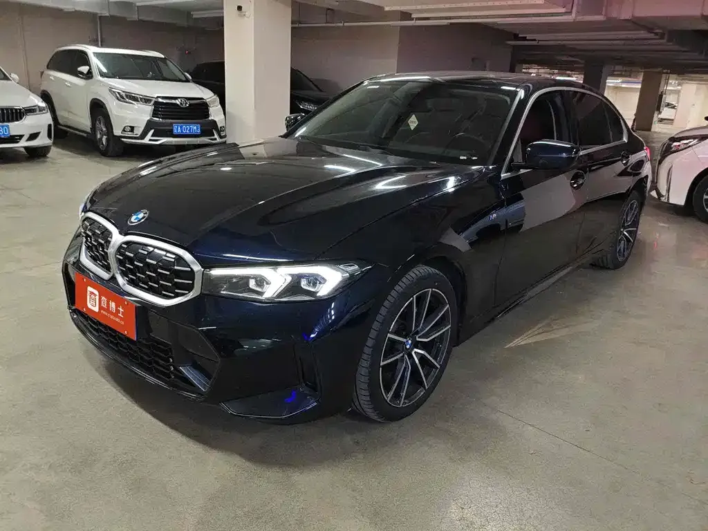 BMW 3 Series 2024 из CN, фото 1