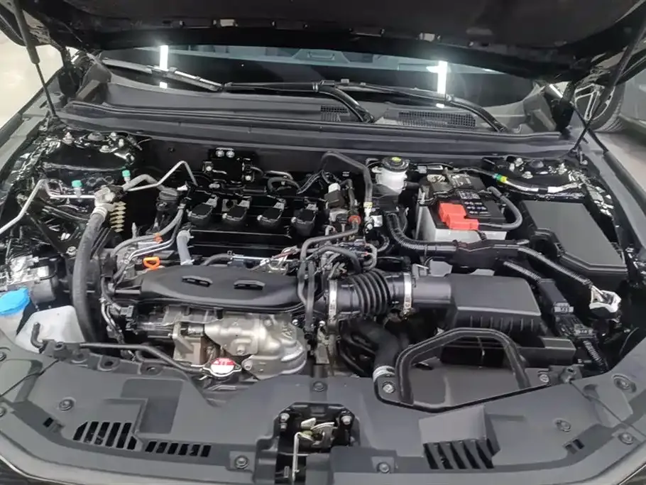Honda Accord 2023 из CN, фото 10