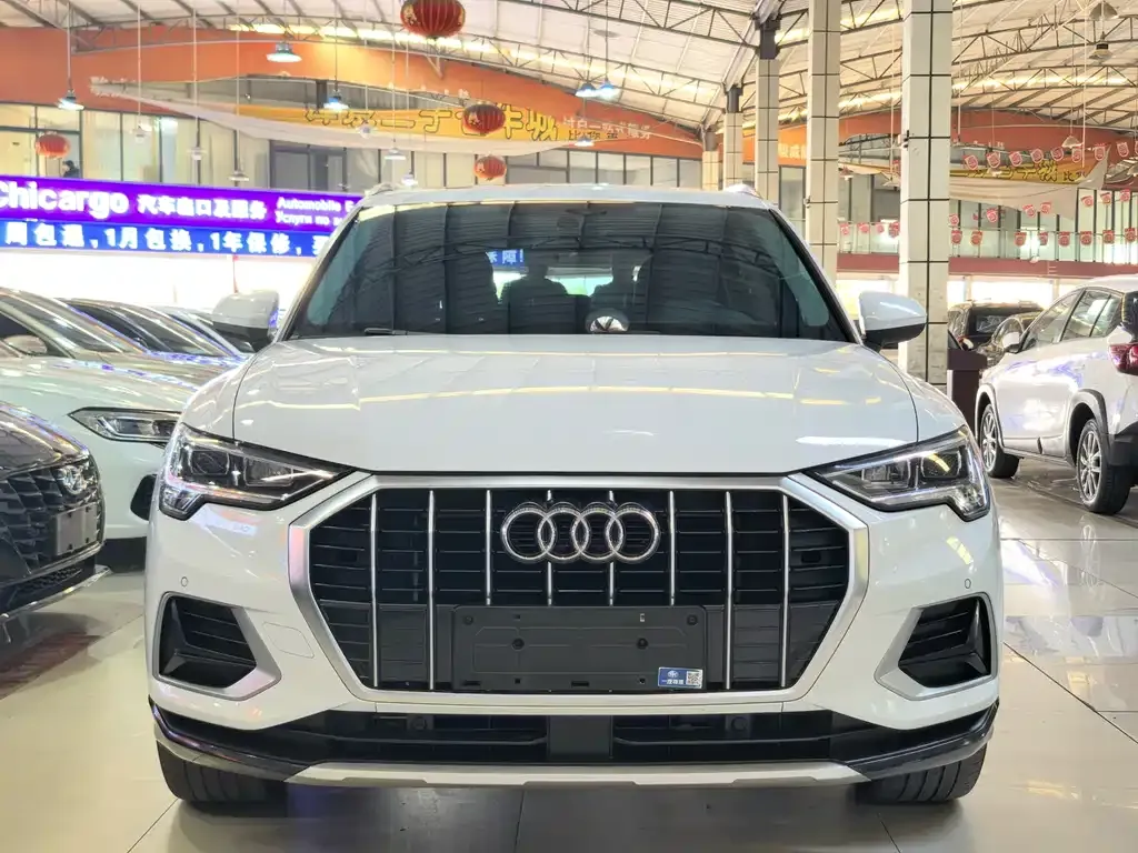 Audi Q3 — фото 2