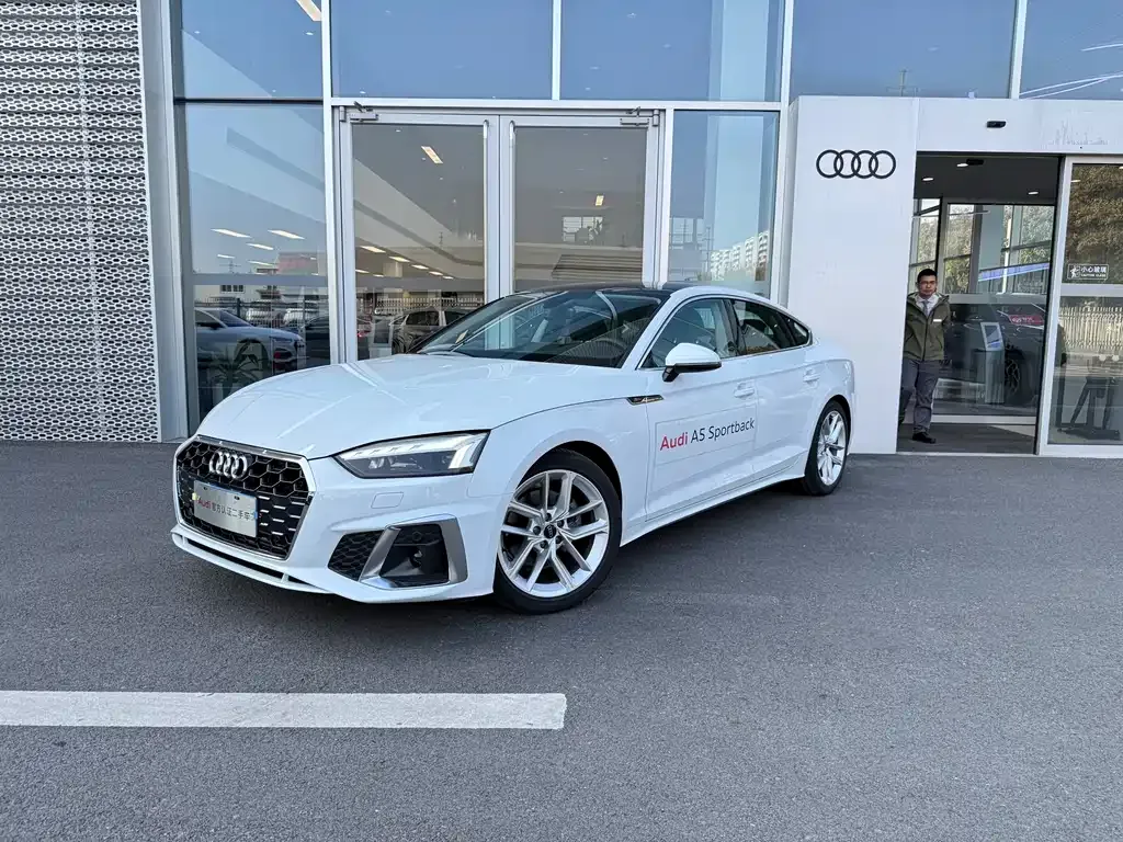 Audi A5 (Import) 2024 из CN, фото 1