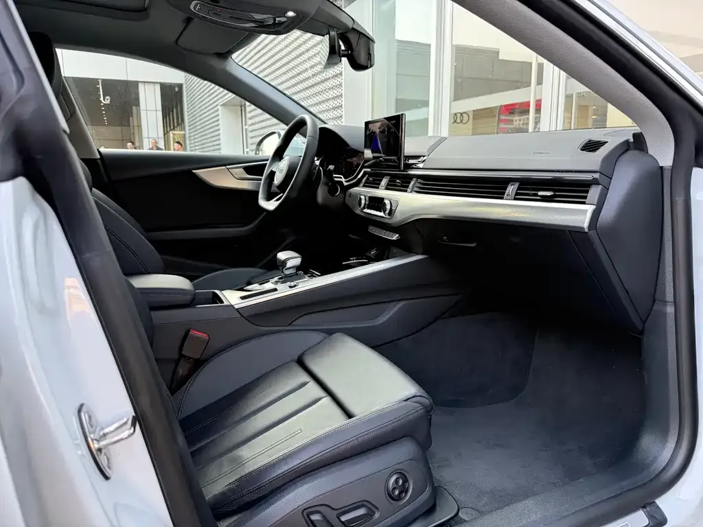 Audi A5 (Import) 2024 из CN, фото 10