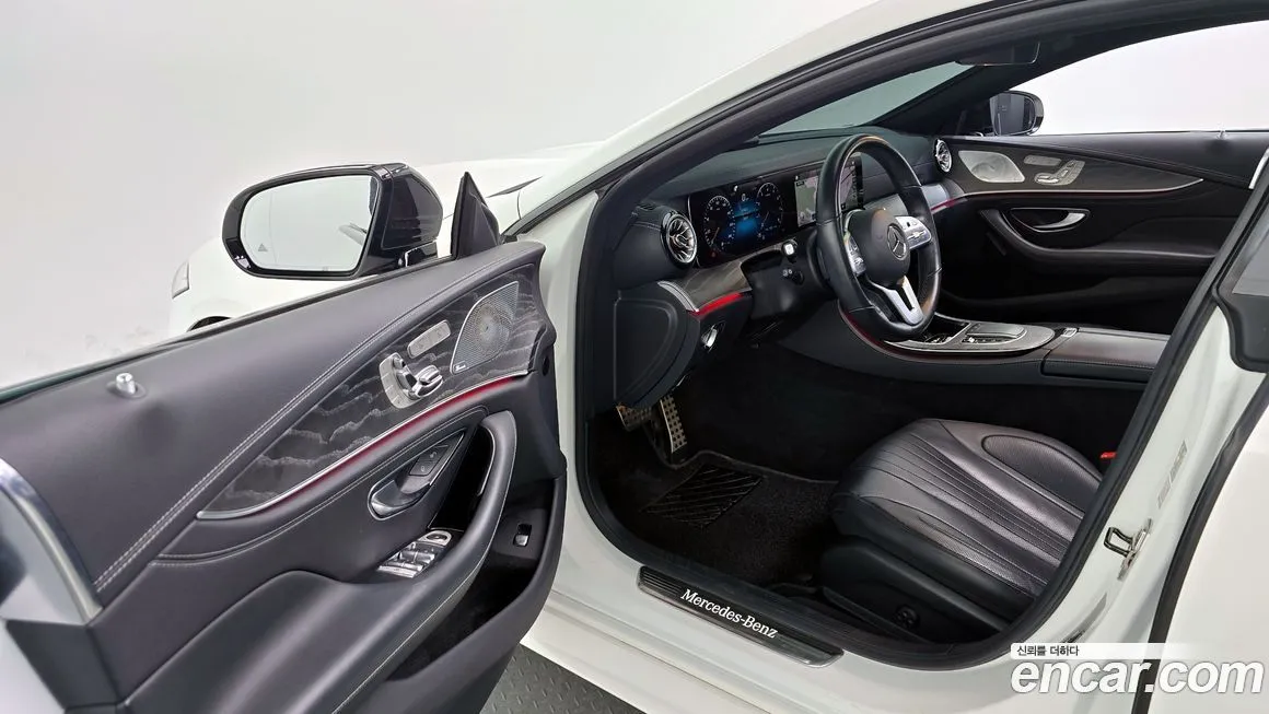 Mercedes-Benz CLS-Class — фото 10