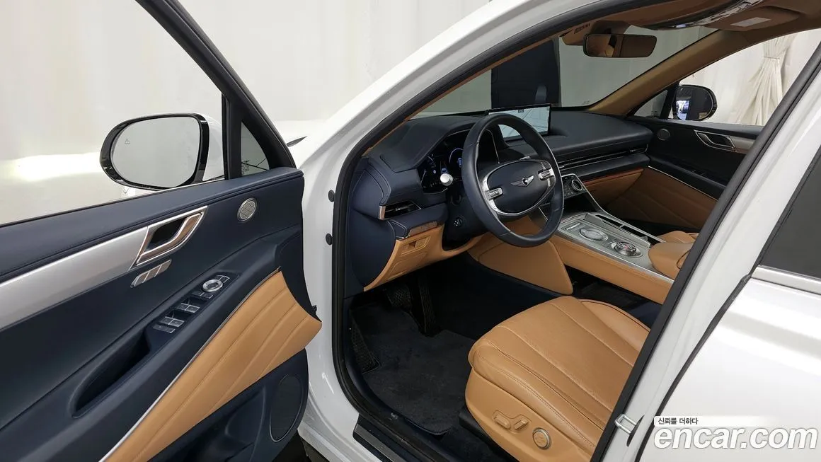 Genesis GV80 — фото 10
