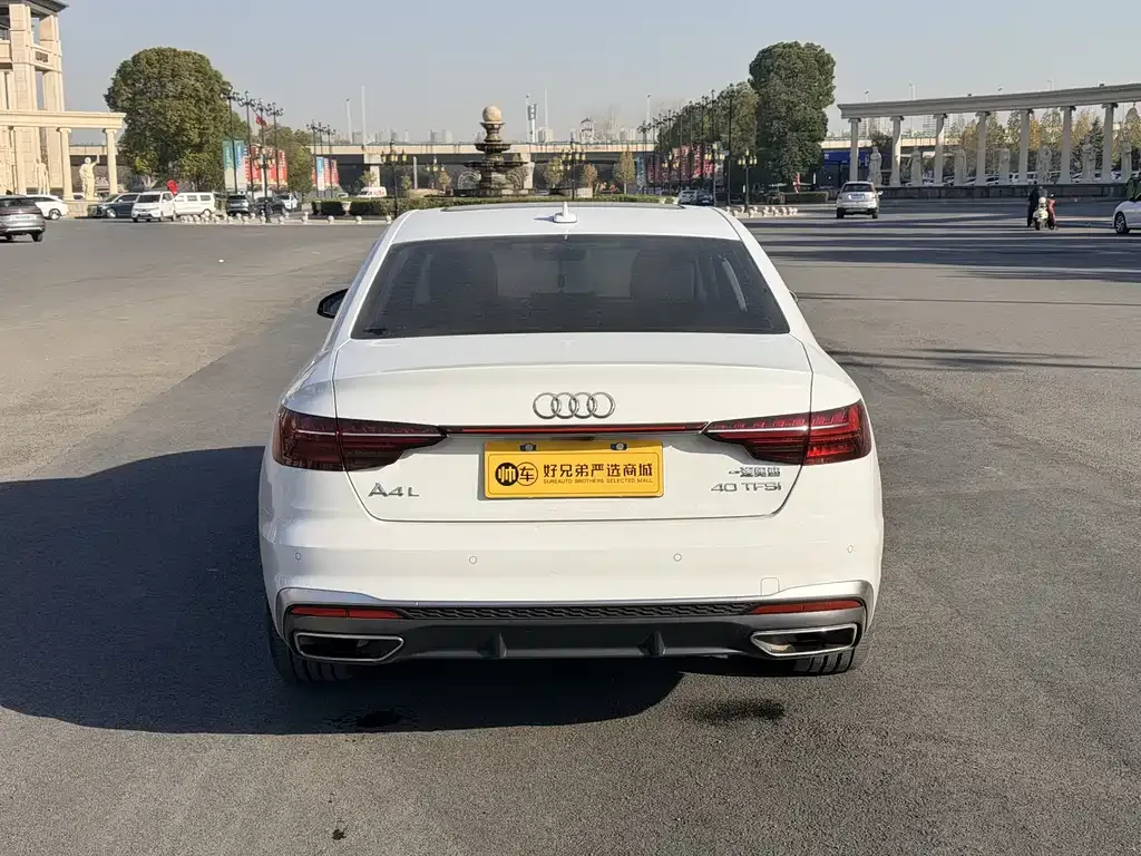 Audi A4L 2024 из CN, фото 10
