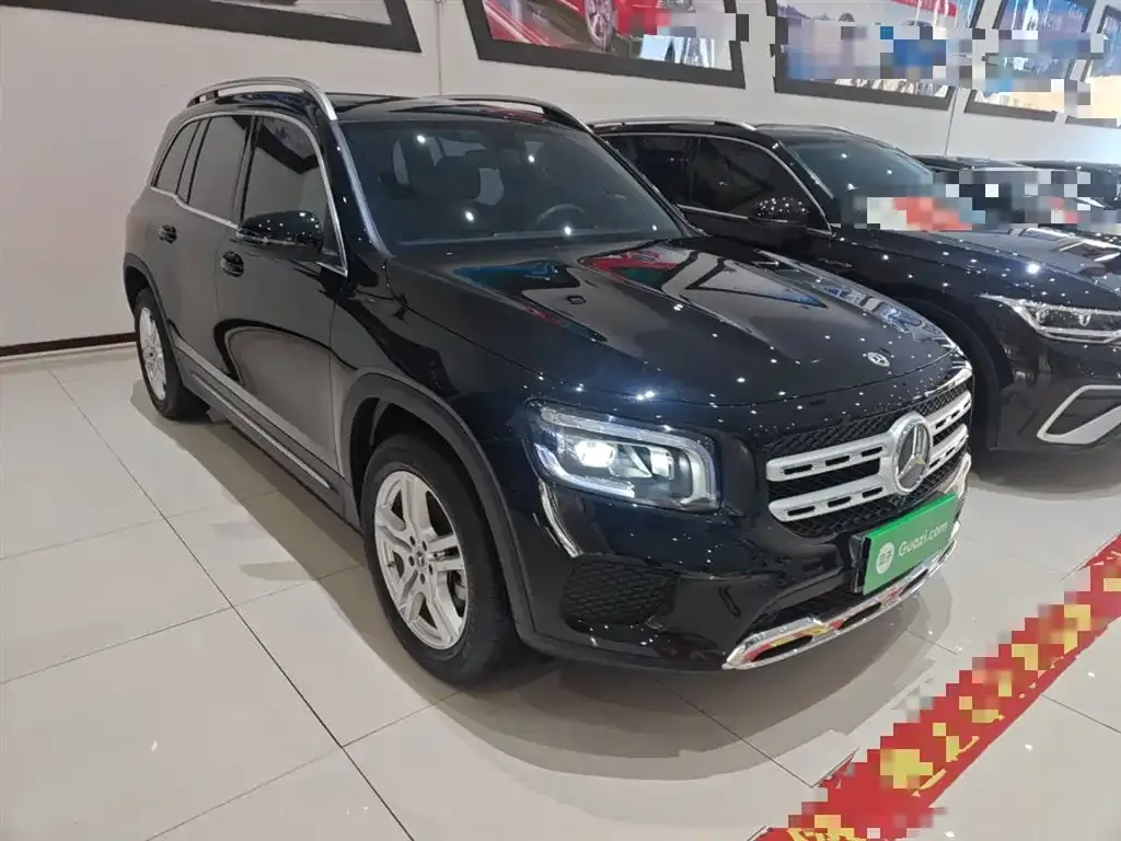 Mercedes-Benz GLB — фото 4