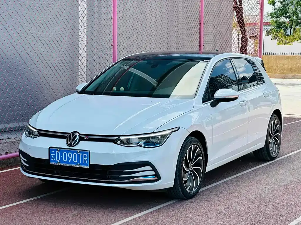 Volkswagen Golf 2021 из CN, фото 1