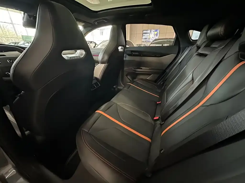 Changan UNI-V 2025 из CN, фото 8