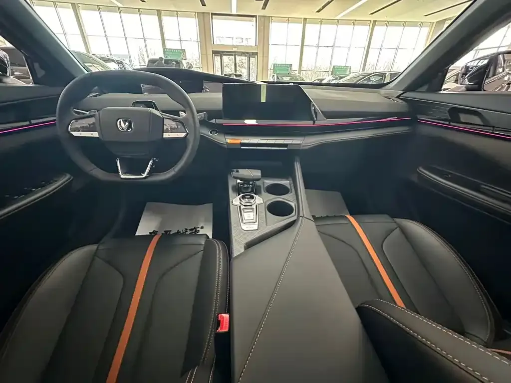 Changan UNI-V 2025 из CN, фото 9