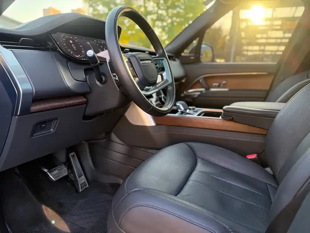 Land Rover Range Rover 2023 из CN, фото 4