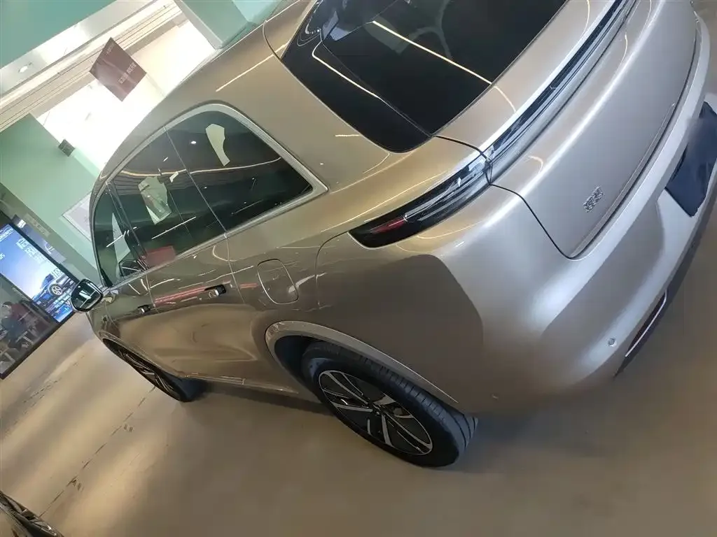 Li Auto L8 2024 из CN, фото 5