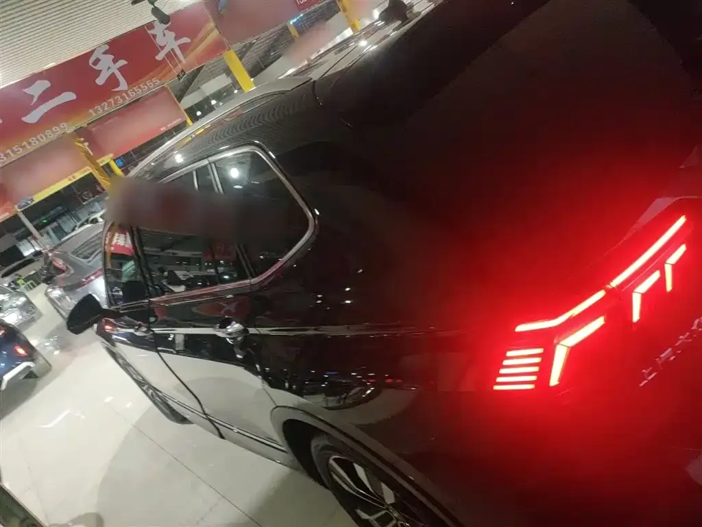 Volkswagen Tiguan L 2022 из CN, фото 5