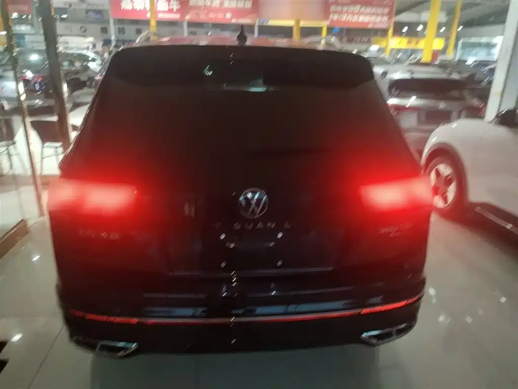 Volkswagen Tiguan L 2022 из CN, фото 6