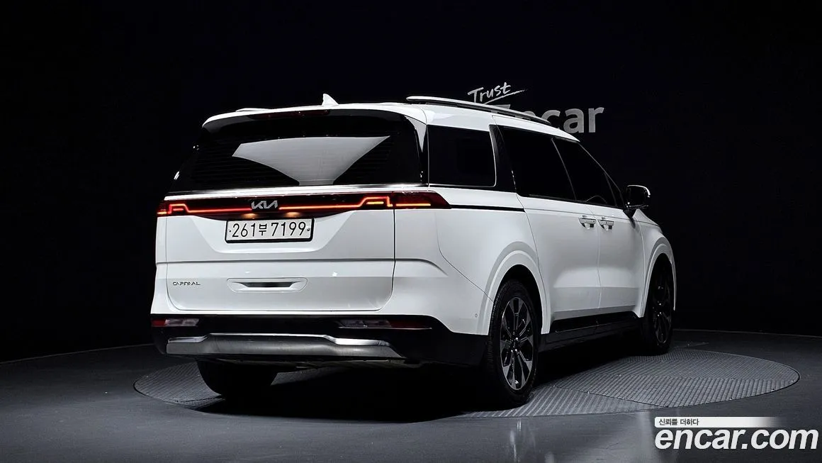 Kia Carnival 2023 из KR, фото 2