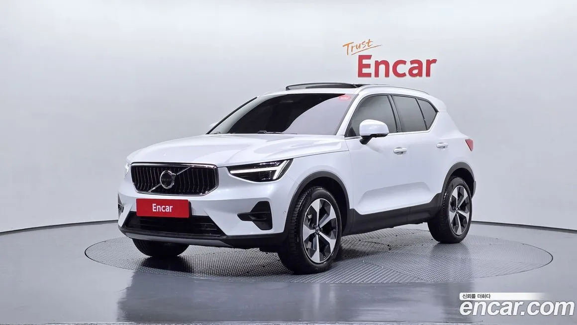 Volvo XC40 2024 из KR, фото 1