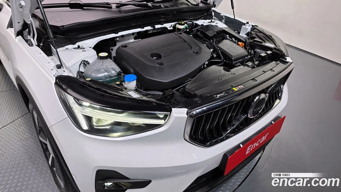 Volvo XC40 2024 из KR, фото 6