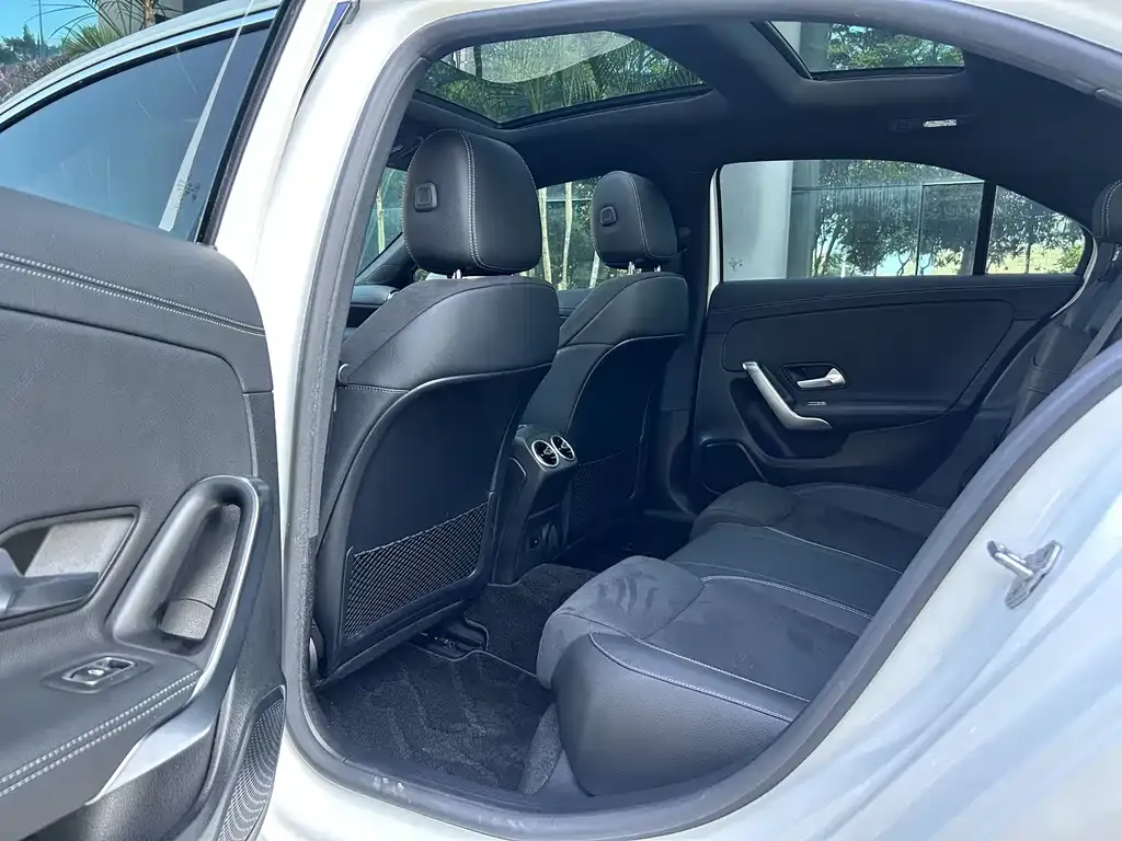 Mercedes-Benz A-Class 2021 из CN, фото 8
