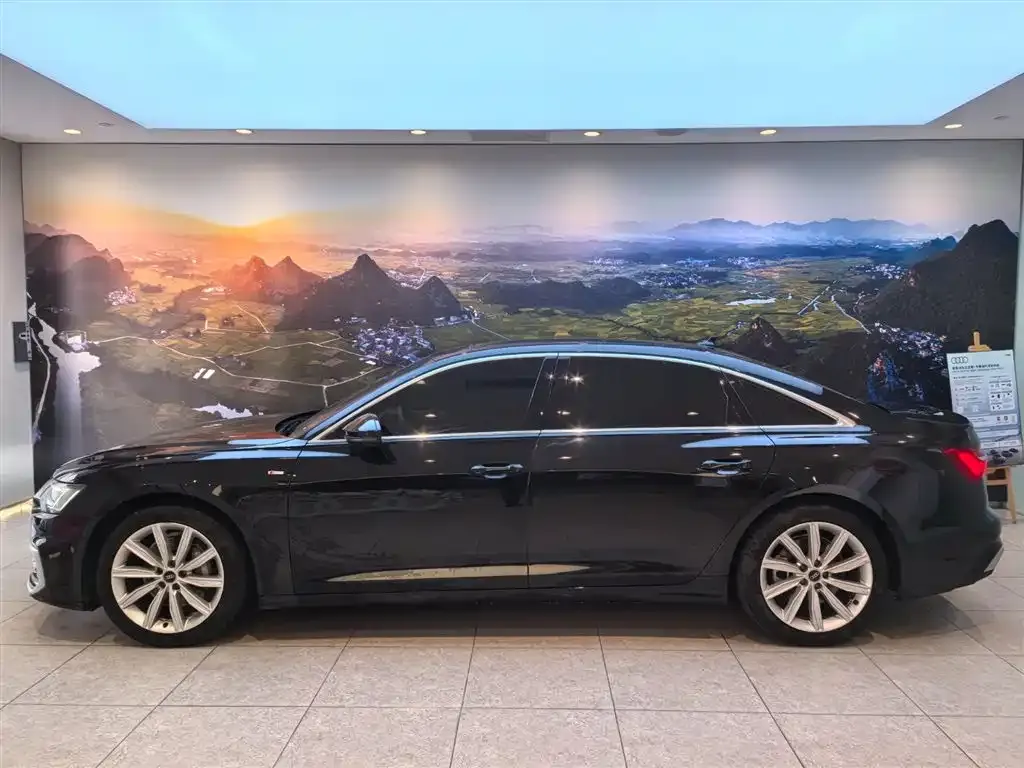 Audi A6L 2023 из CN, фото 5