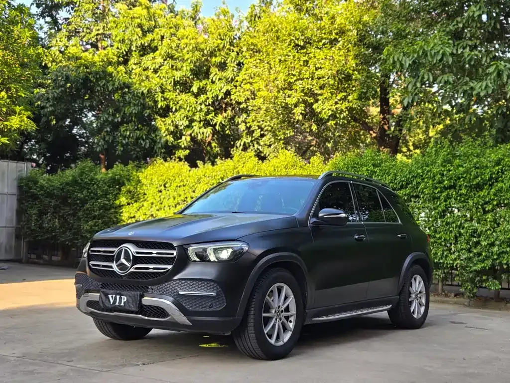 Mercedes-Benz GLE — фото 1
