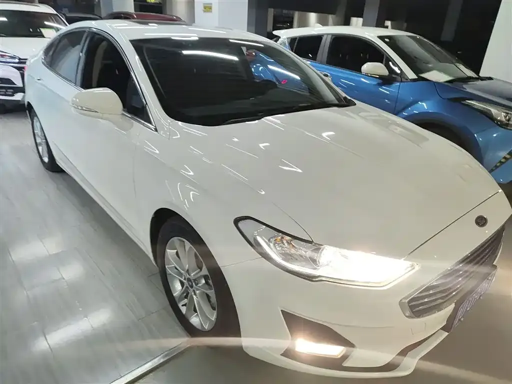 Ford Mondeo 2021 из CN, фото 4
