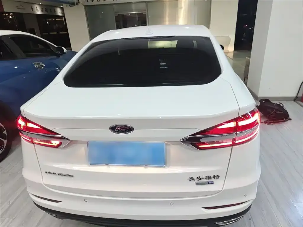 Ford Mondeo 2021 из CN, фото 6